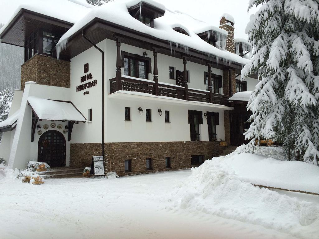 Hanul Haiducilor Obarsia-Lotrului Exterior photo