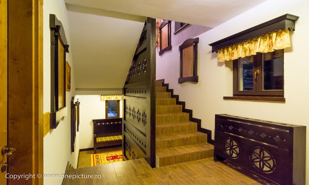 Hanul Haiducilor Obarsia-Lotrului Room photo