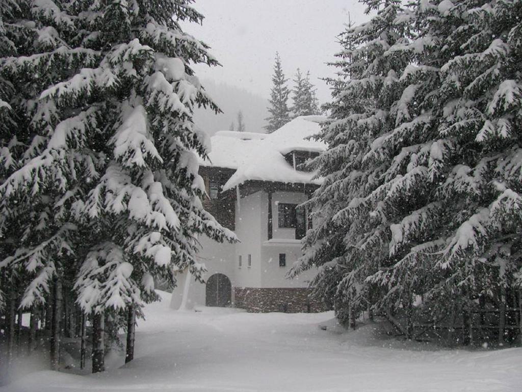 Hanul Haiducilor Obarsia-Lotrului Exterior photo